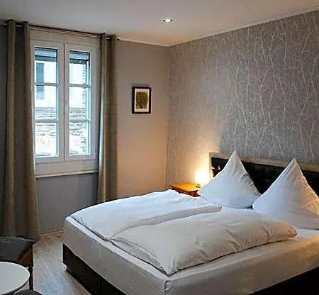 Gaestehaus Schier Im Zehnthof - Weinbar Bed & Breakfast 3*